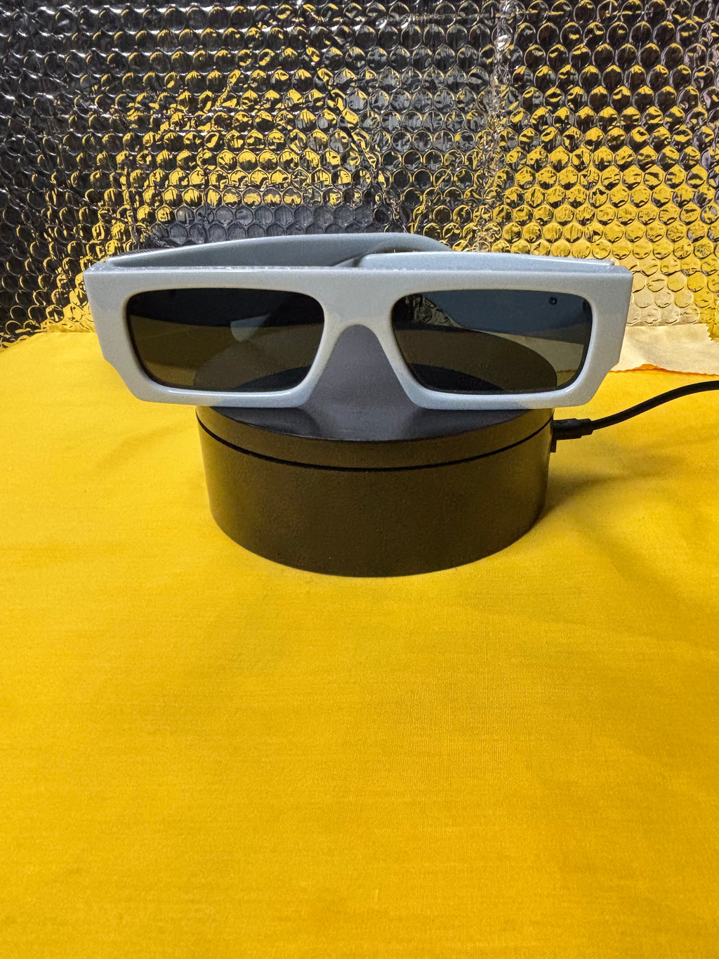 Off White Sunglasses (Grey)